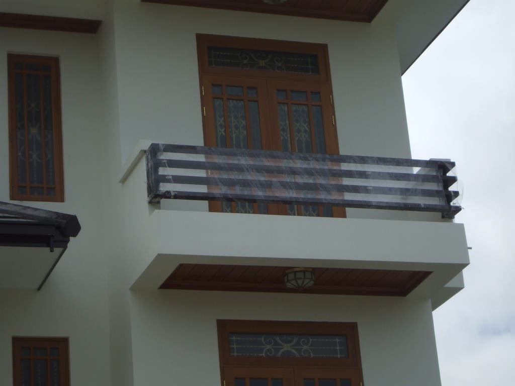 Fence (ခြံစည်းရိုး)