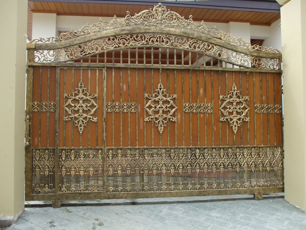 ဝန်းတံခါး
