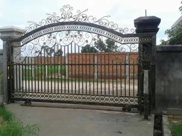 ဝန်းတံခါး